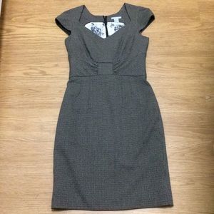 Brown houndstooth H&M dress